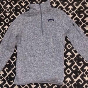 Medium grey Patagonia quarter zip
